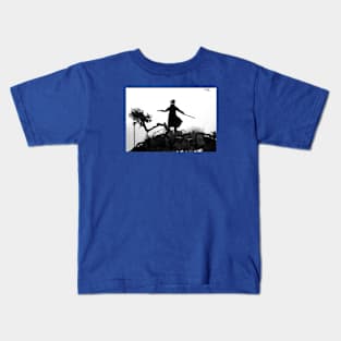 Figure on gnarly hill Kids T-Shirt